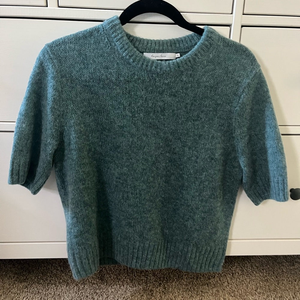 New never worn Harper lane cashmere tee